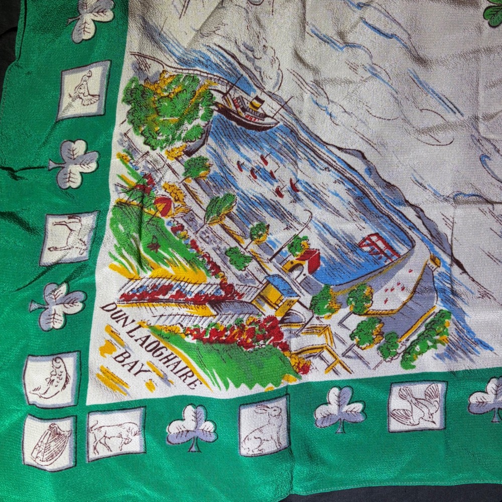 Vintage Dublin‎ Ireland Souvenir Scarf Green White headscarf Landmarks STAINED - Picture 2 of 8